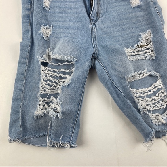 Simple Society Jean Shorts Womens Size 7/28 Distressed Blue Denim - Picture 5 of 9